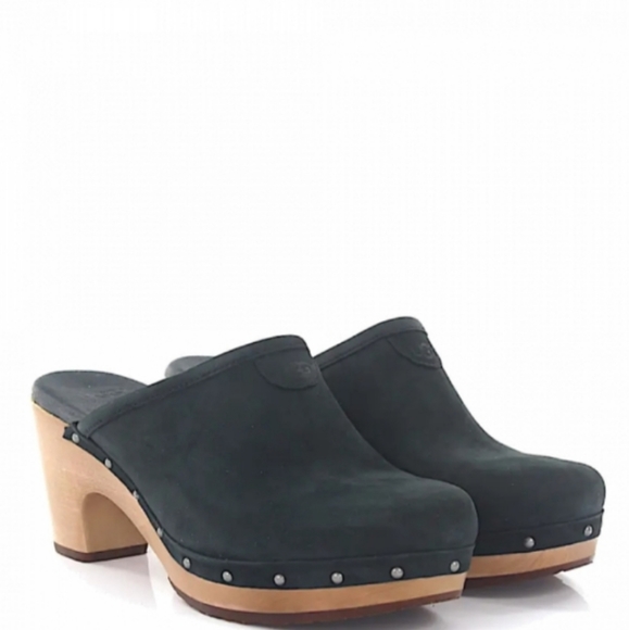 Ugg| Abbee Clogs Size 9 - Picture 1 of 8
